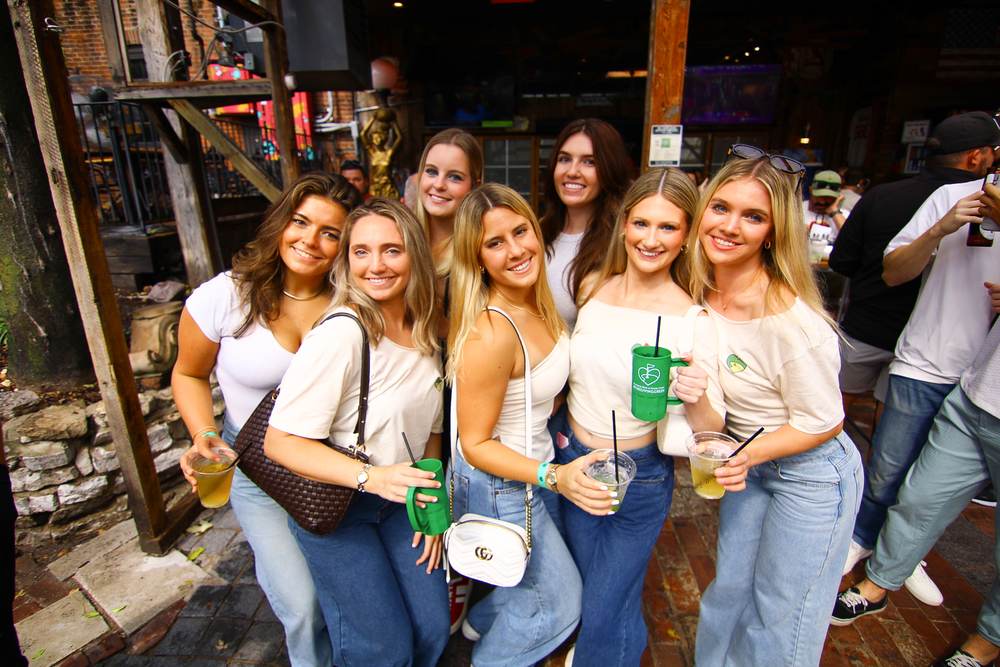 TGG attendees at outdoor Soulard bar